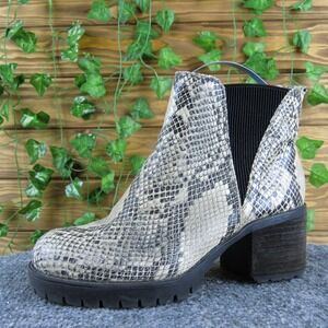 MIA Jody Snakeskin Print Lug‎ Sole Chelsea Ankle Women's Size 6M Heel Booties